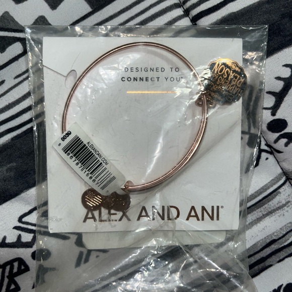 Rose gold Alex and Ani Bracelet - Picture 2 of 2